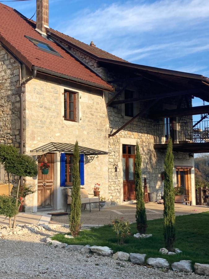 Le Clos Bo-M Bed & Breakfast Marignieu Bagian luar foto