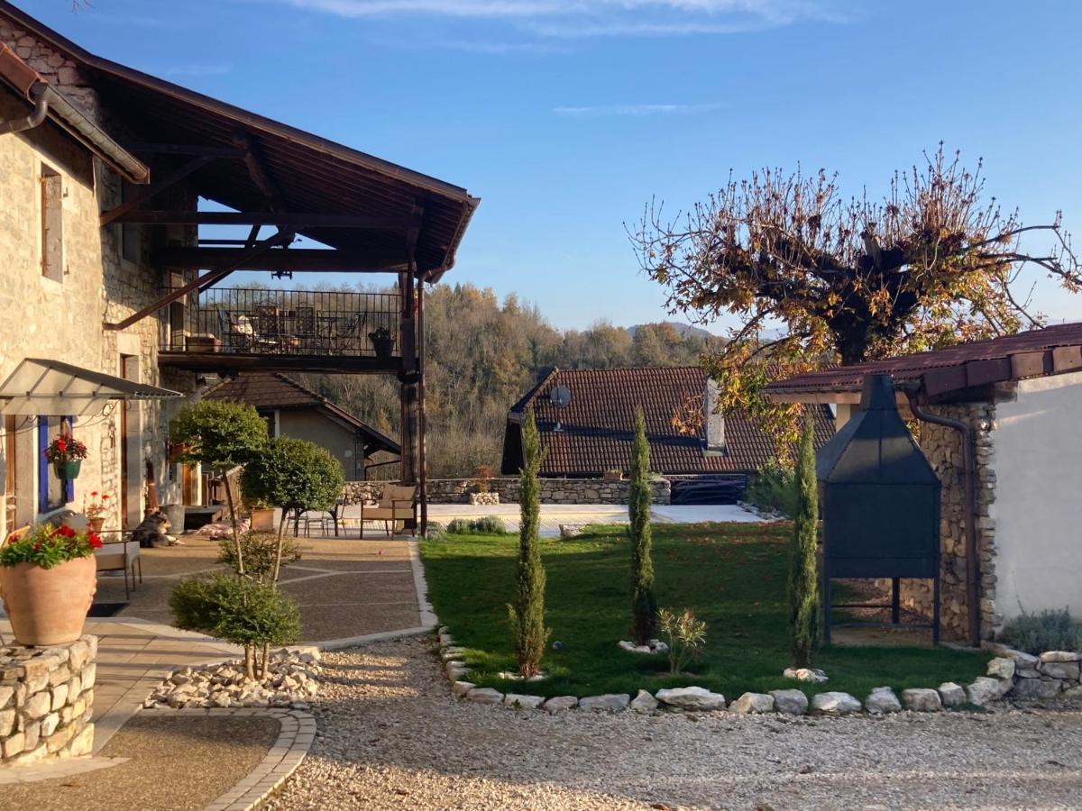 Le Clos Bo-M Marignieu Bagian luar foto