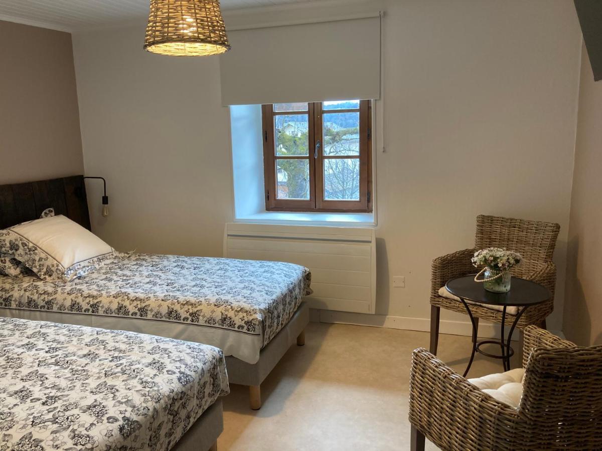 Le Clos Bo-M Marignieu Bagian luar foto